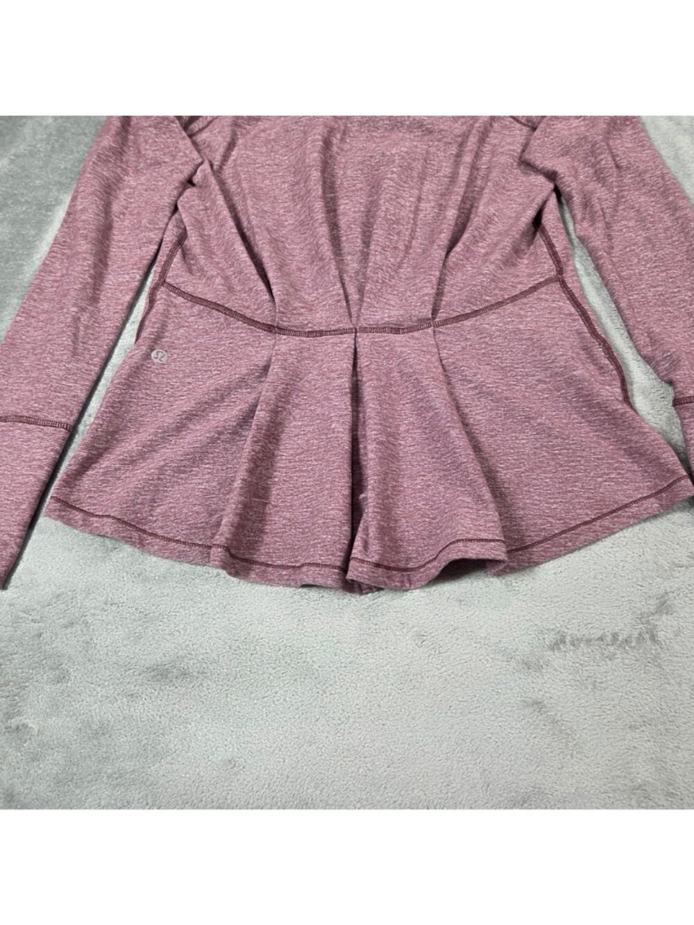 Lululemon Warm Your Core Long Sleeve Tee Size 6 Heathered Bordeaux Drama - Picture 8 of 11